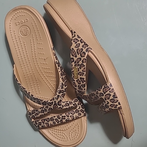Crocs Leopard Sandals - Picture 2 of 5